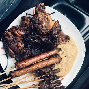 KITONOTONO: Ankorondrano, Antananarivo