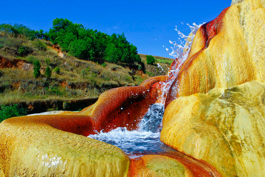 Andranomandroatra Analavory Geysers