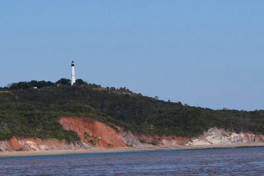 Katsepy, its lighthouse and Cirque Bleu