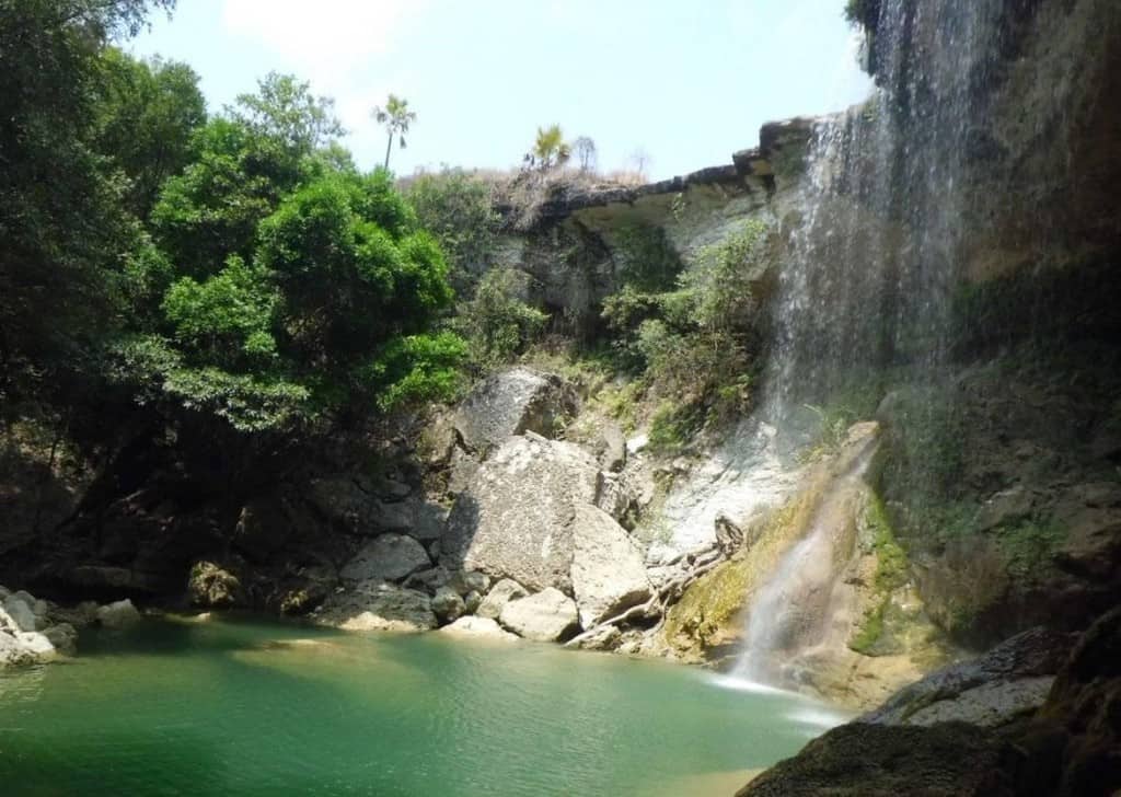 Les grottes d’Anjohibe